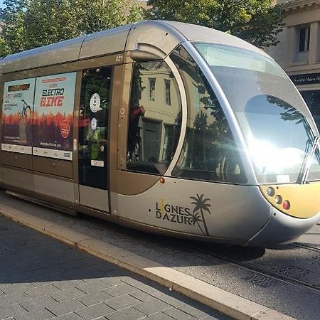 New Cheap Private Room, Kitchen , Overwieuw Sea,Tram On Spot, 12 Minutes From Nice Train Station With Tram , Beach In 17 Min Tram , Chambre Privee Pas Cher, Cuisine Equipee , Tram Sur Place, Apercu Mer, 12 Min De La Gare De Nice Avec Le Tram, 17 Min Exterior foto