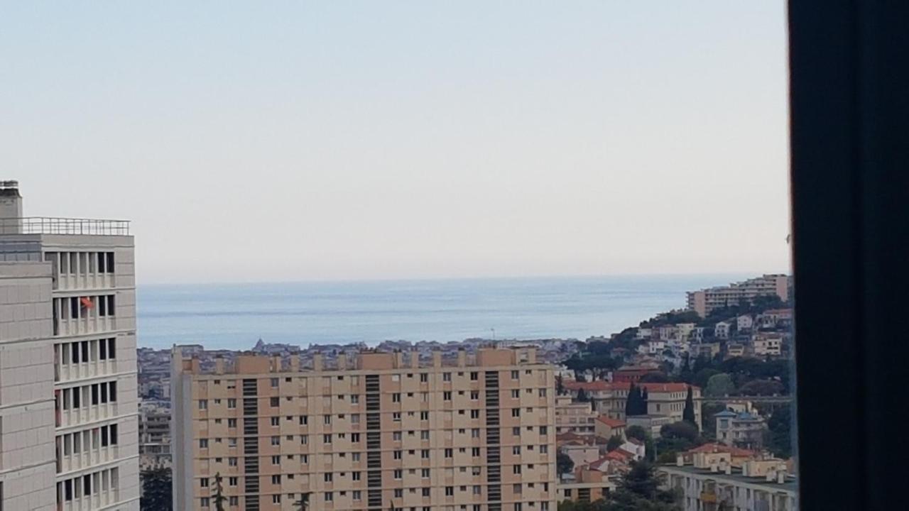 New Cheap Private Room, Kitchen , Overwieuw Sea,Tram On Spot, 12 Minutes From Nice Train Station With Tram , Beach In 17 Min Tram , Chambre Privee Pas Cher, Cuisine Equipee , Tram Sur Place, Apercu Mer, 12 Min De La Gare De Nice Avec Le Tram, 17 Min Exterior foto