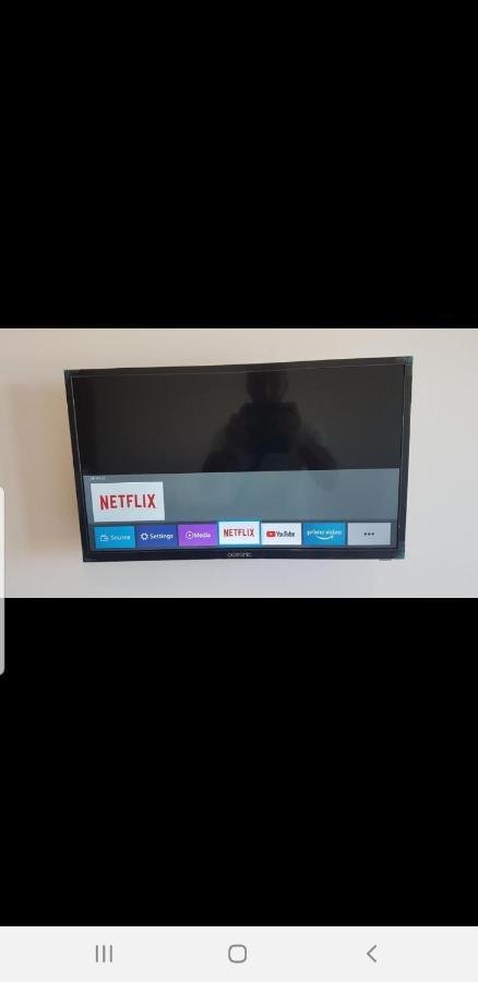 New Cheap Private Room, Kitchen , Overwieuw Sea,Tram On Spot, 12 Minutes From Nice Train Station With Tram , Beach In 17 Min Tram , Chambre Privee Pas Cher, Cuisine Equipee , Tram Sur Place, Apercu Mer, 12 Min De La Gare De Nice Avec Le Tram, 17 Min Exterior foto