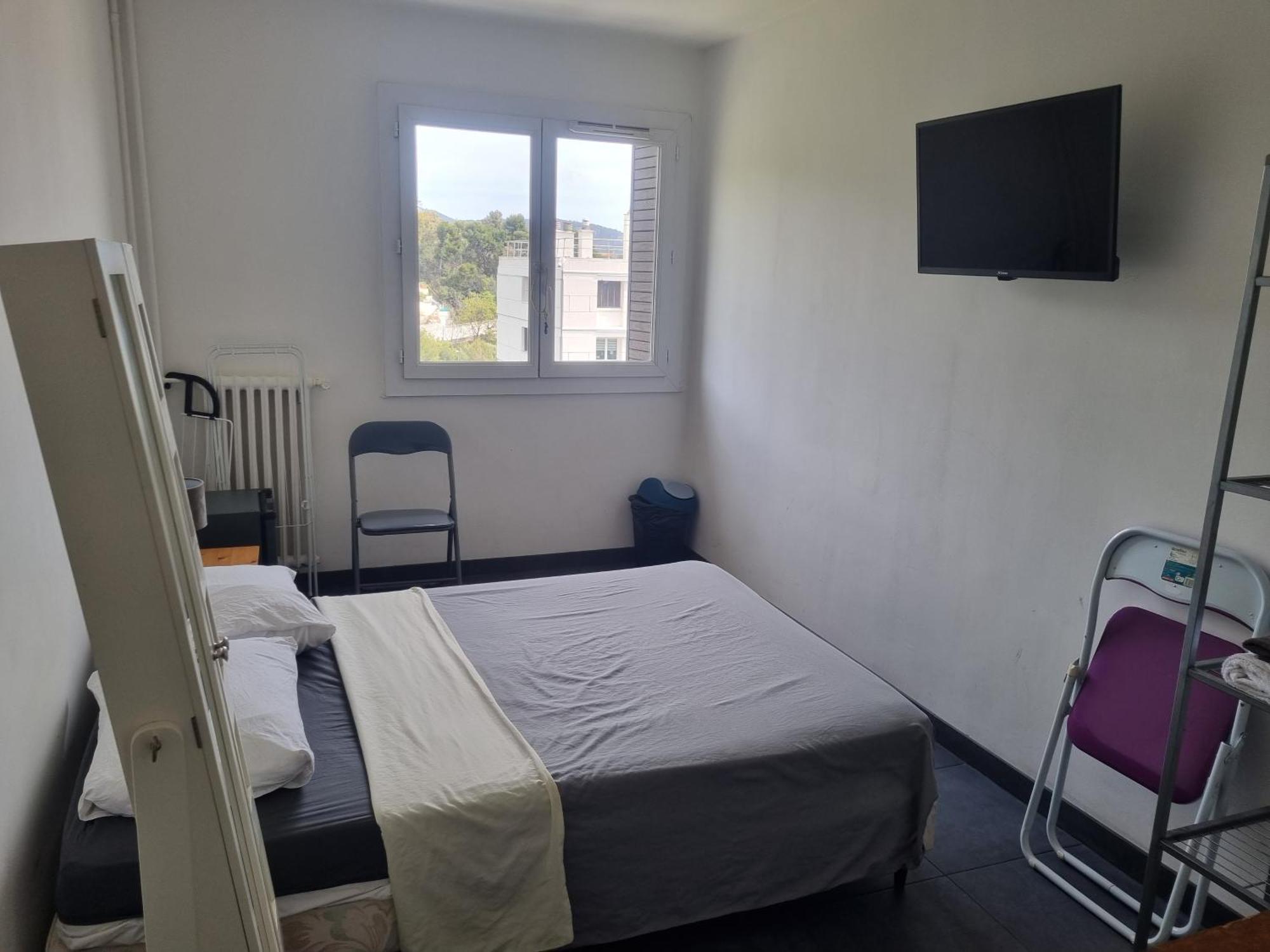New Cheap Private Room, Kitchen , Overwieuw Sea,Tram On Spot, 12 Minutes From Nice Train Station With Tram , Beach In 17 Min Tram , Chambre Privee Pas Cher, Cuisine Equipee , Tram Sur Place, Apercu Mer, 12 Min De La Gare De Nice Avec Le Tram, 17 Min Exterior foto